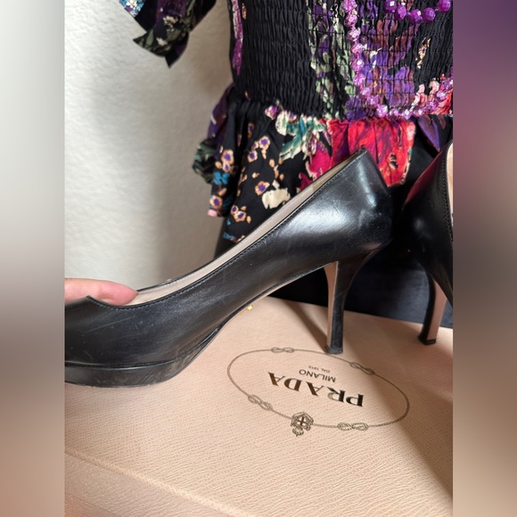 Prada heels 👠 - Picture 3 of 9
